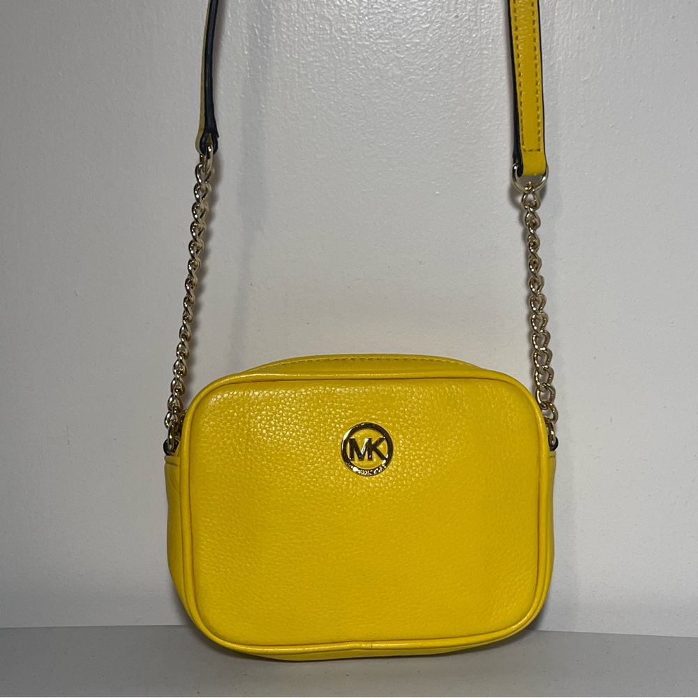 Michael Kors Fulton Yellow Crossbody